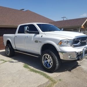 Meet your Posher, Erick